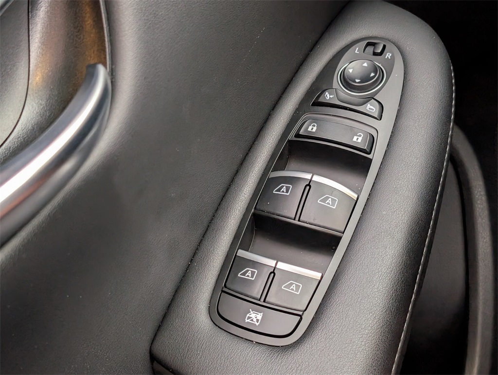 2025 Infiniti QX50 Luxe AWD photo 28