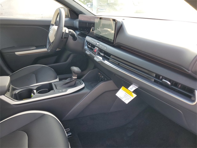 2025 Kia K4 GT-Line Turbo photo 29
