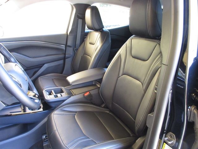 2025 Ford Mustang Mach-E Premium photo 10