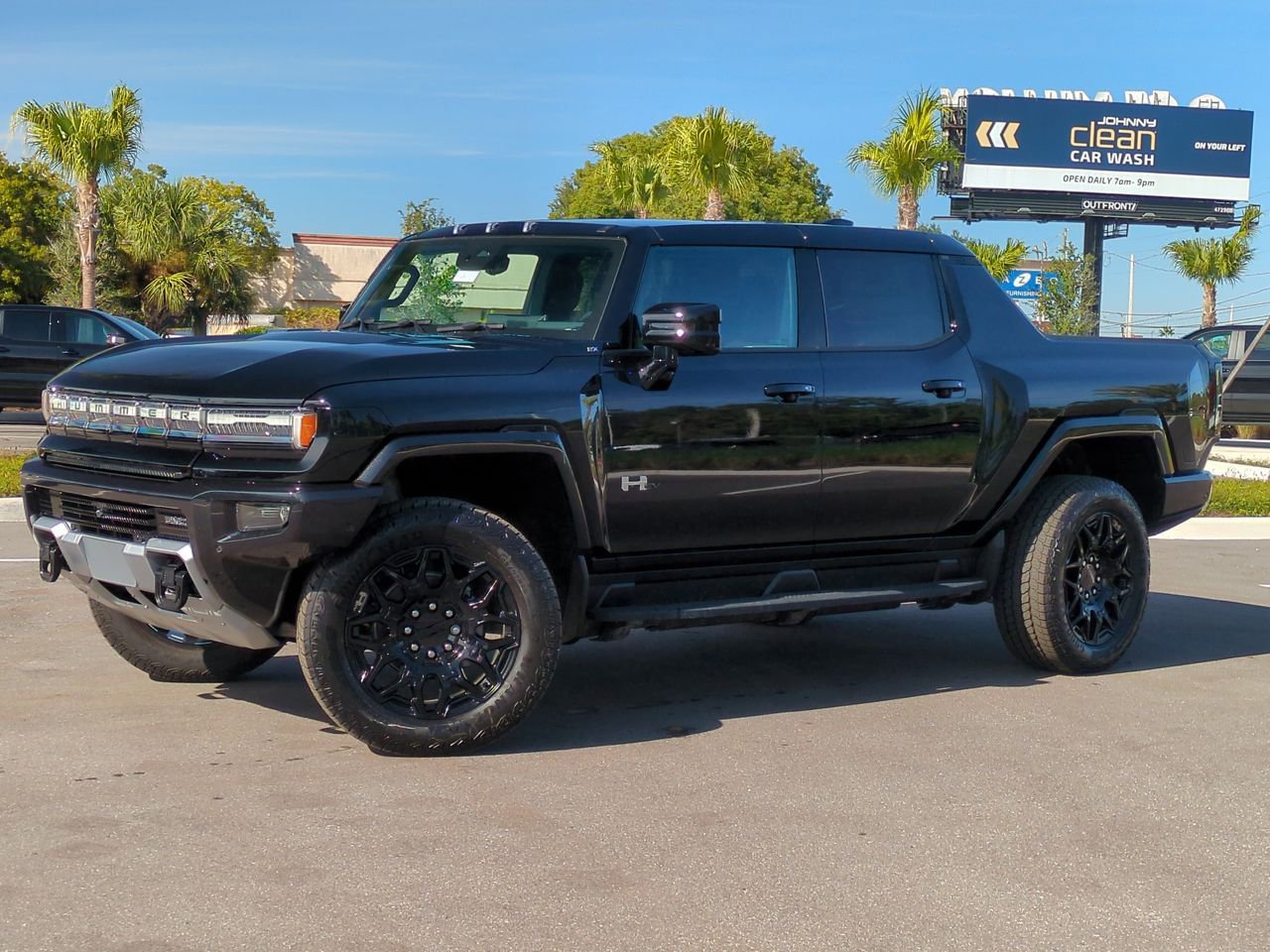 2026 GMC HUMMER EV 2X's photo