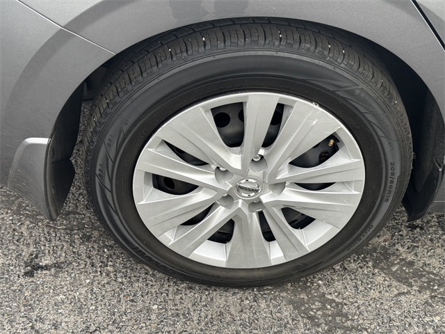 2022 Nissan Sentra S photo 12