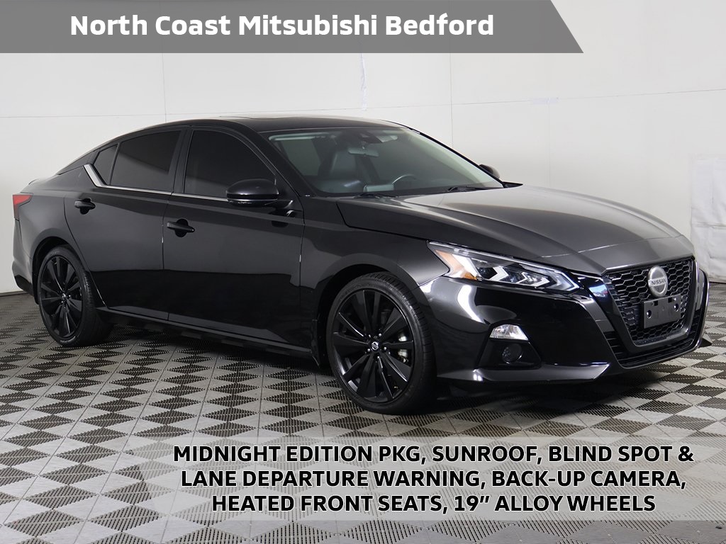 2022 Nissan Altima SR