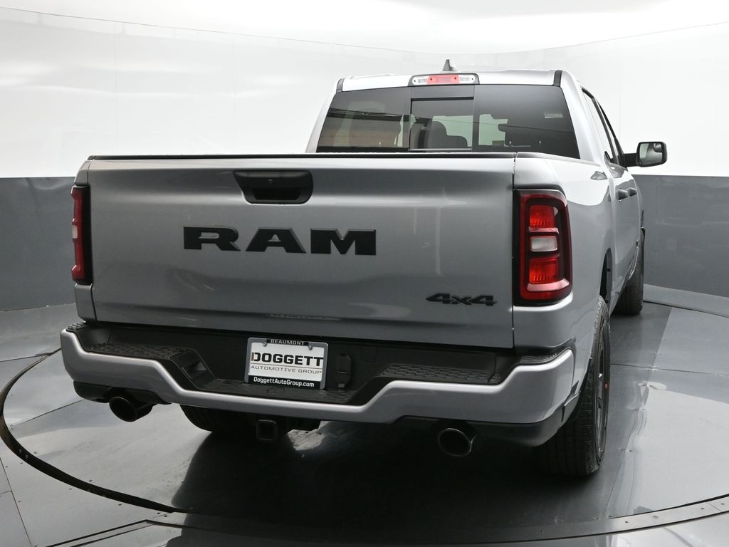 2025 Ram 1500 Tradesman photo 10
