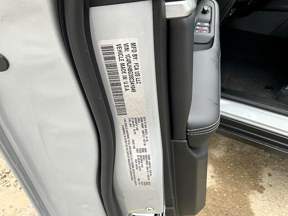 2025 Jeep Grand Cherokee Limited photo 32