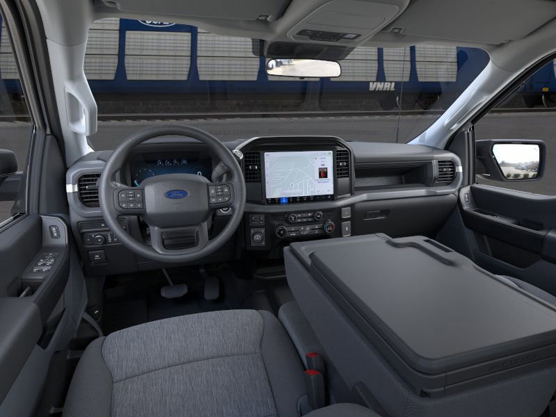 2025 Ford F-150 XL photo 7