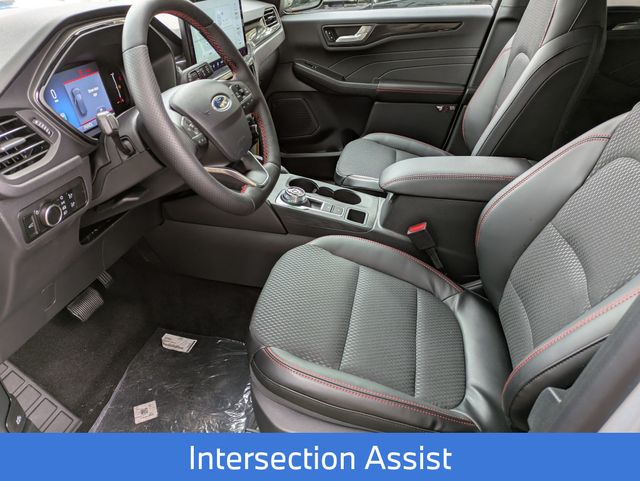 2025 Ford Escape ST-Line photo 10