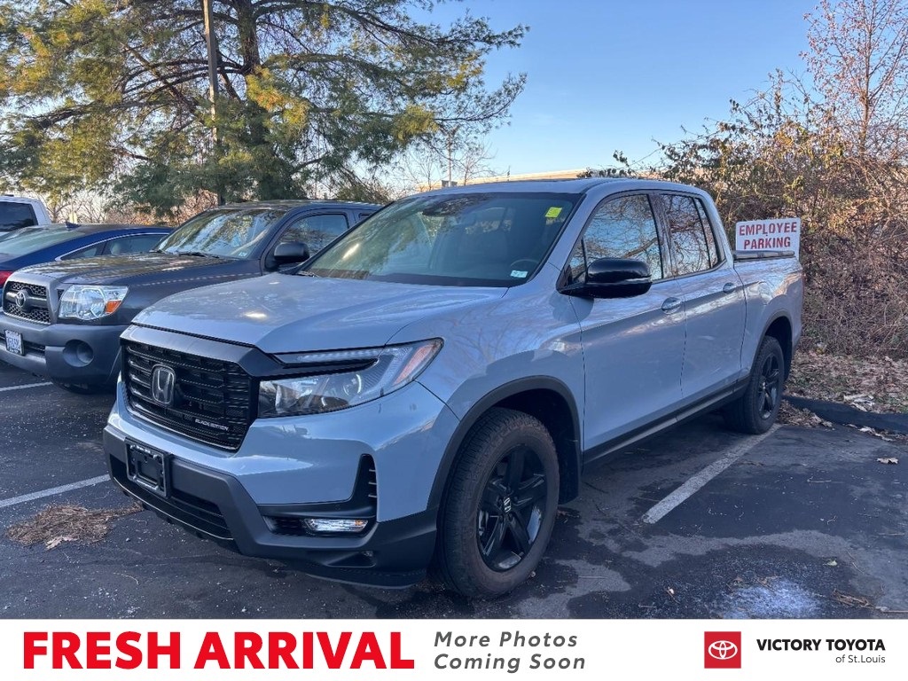 2023 Honda Ridgeline Black Edition's photo