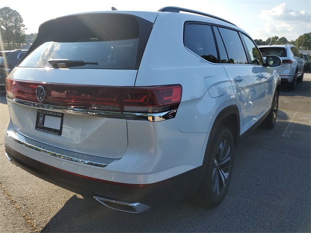2026 Volkswagen Atlas SE photo 4