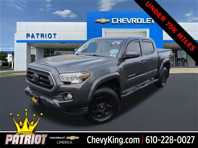 2021 Toyota Tacoma SR5's photo