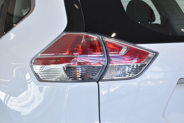 2016 Nissan Rogue S photo 7