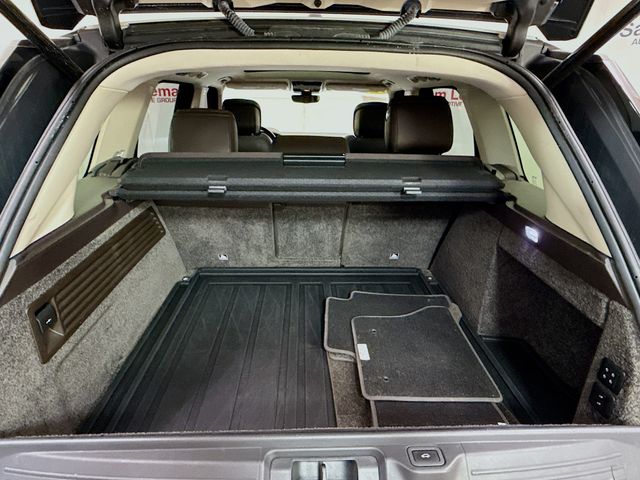 2020 Land Rover Range Rover HSE photo 26
