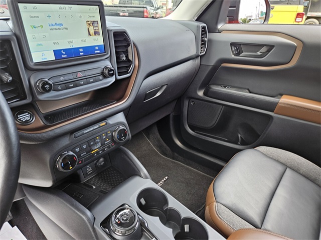 2023 Ford Bronco Sport Outer Banks photo 20