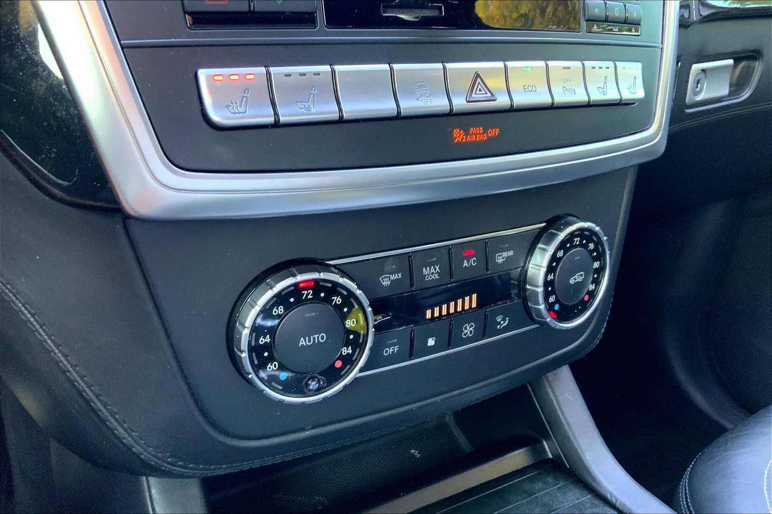 2015 Mercedes Benz ML 63 photo 28