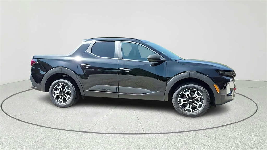 2025 Hyundai Santa Cruz XRT photo 2