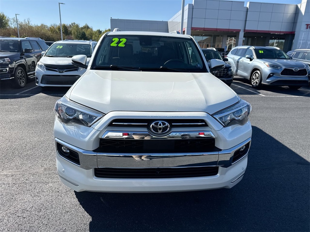 2022 Toyota 4Runner Limited photo 3