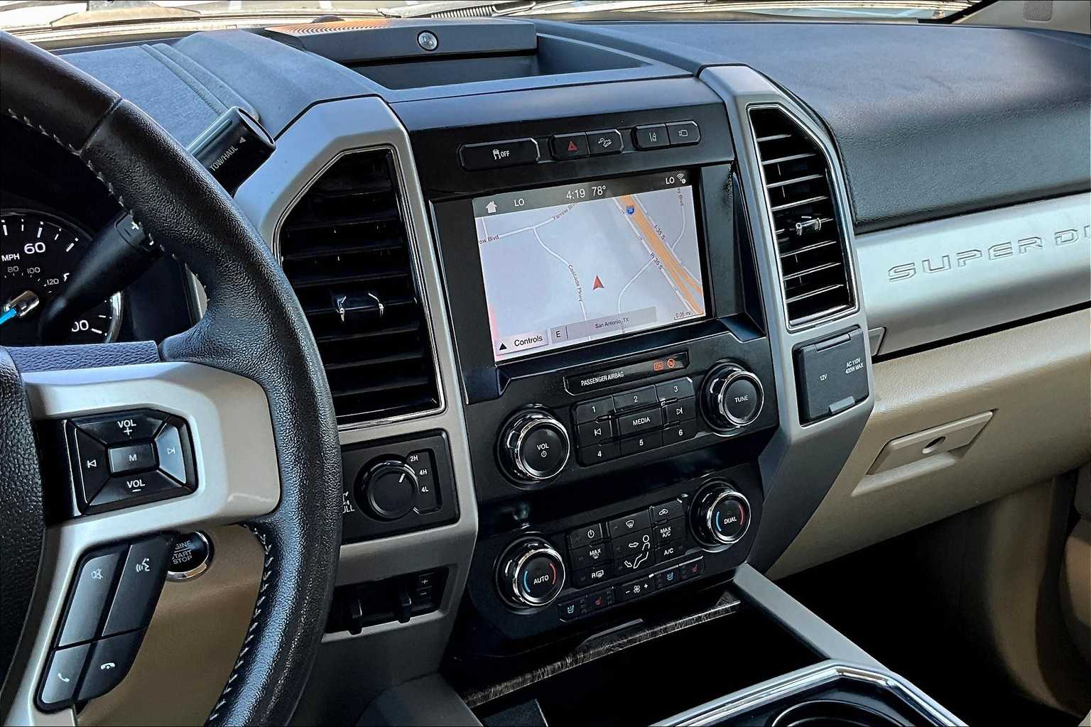 2019 Ford F-250 Lariat photo 5