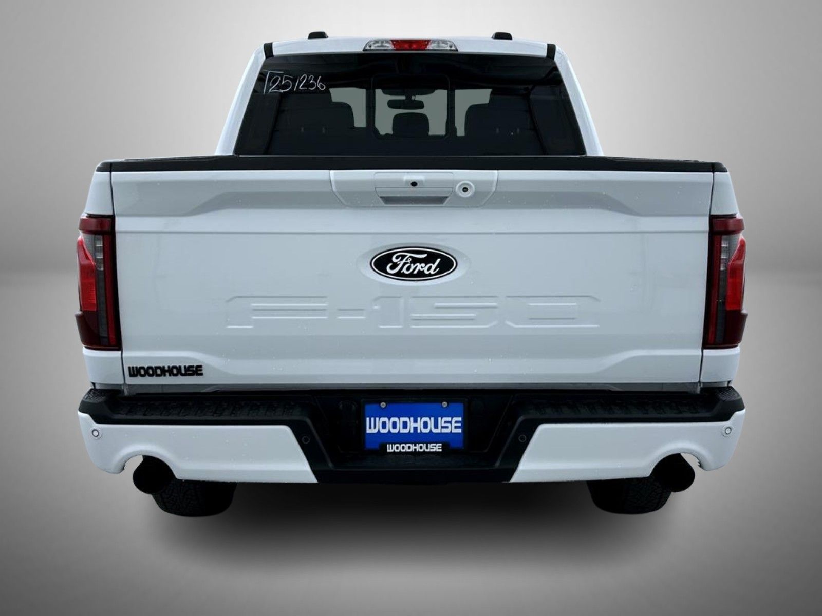 2025 Ford F-150 XLT photo 5