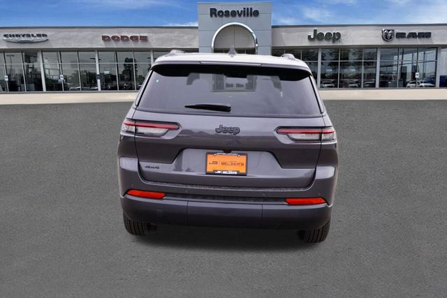 2025 Jeep Grand Cherokee L photo 3