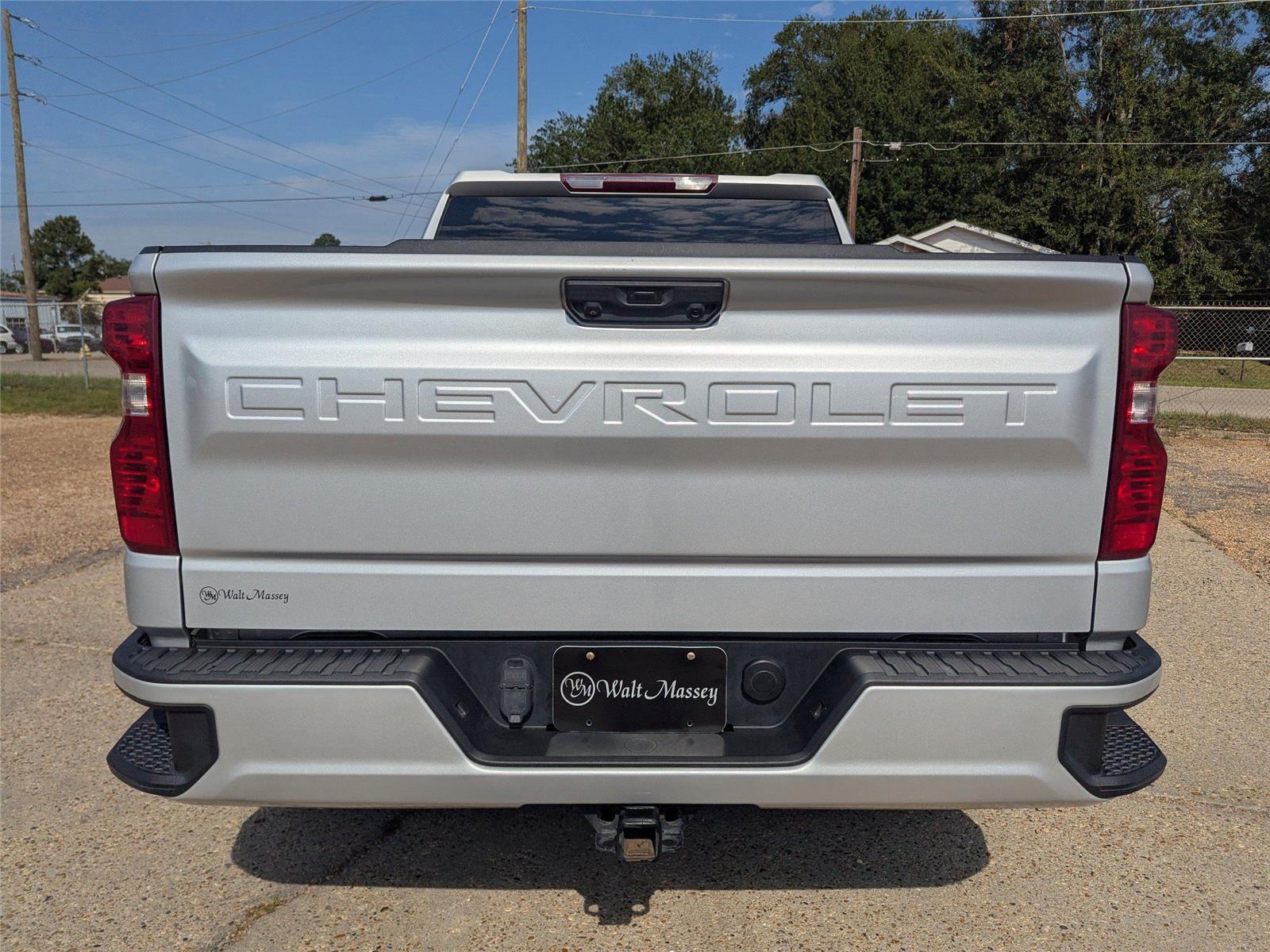 2022 Chevrolet Silverado 1500 Custom photo 4