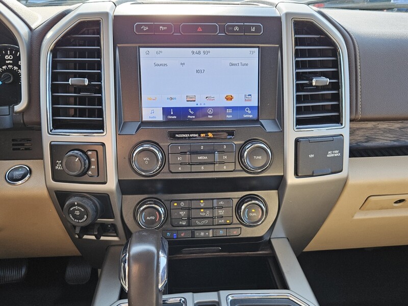2020 Ford F-150 Lariat photo 19