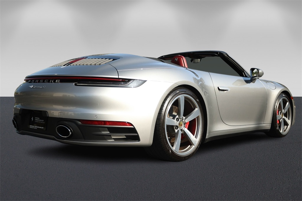 Used 2021 GT Silver Metallic Porsche Carrera S image 3