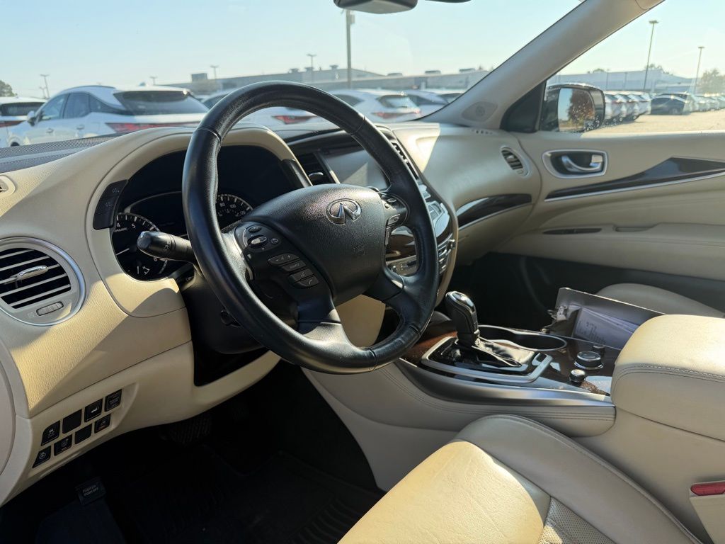 2017 Infiniti QX60 Base photo 2