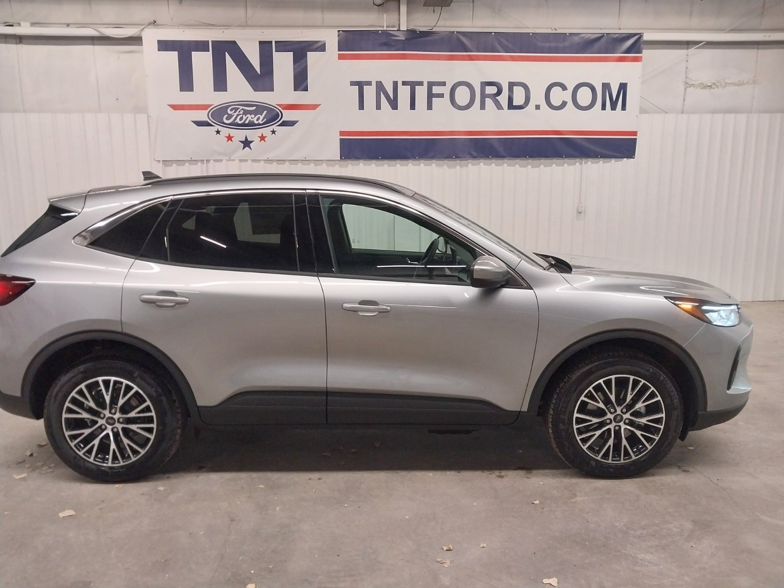 2024 Ford Escape Plug-In Hybrid Base photo 2