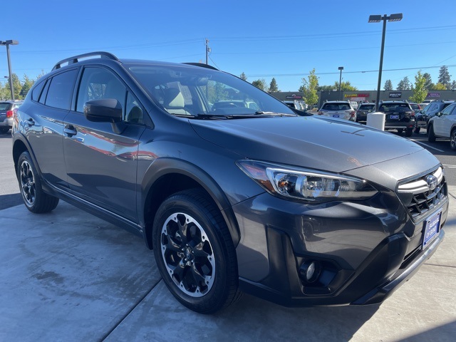 2022 Subaru Crosstrek Premium photo 2
