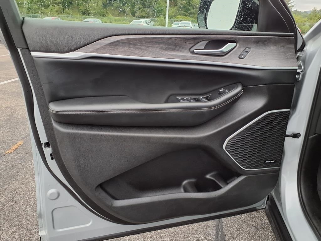 2023 Jeep Cherokee 4xe photo 22