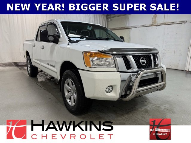 2013 Nissan Titan S's photo
