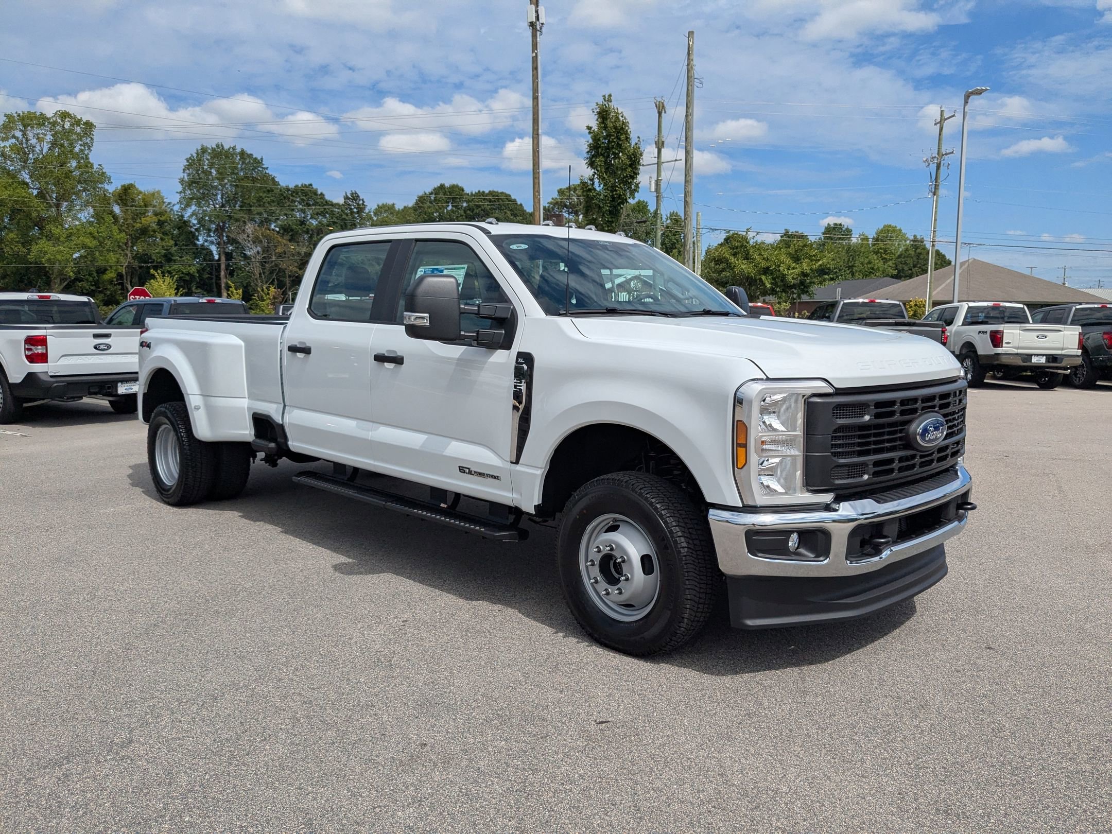 2025 Ford F-350 XL photo 5
