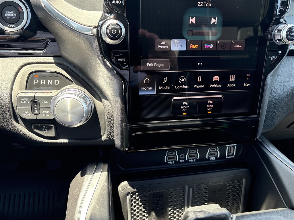 2025 Ram 1500 Laramie photo 29