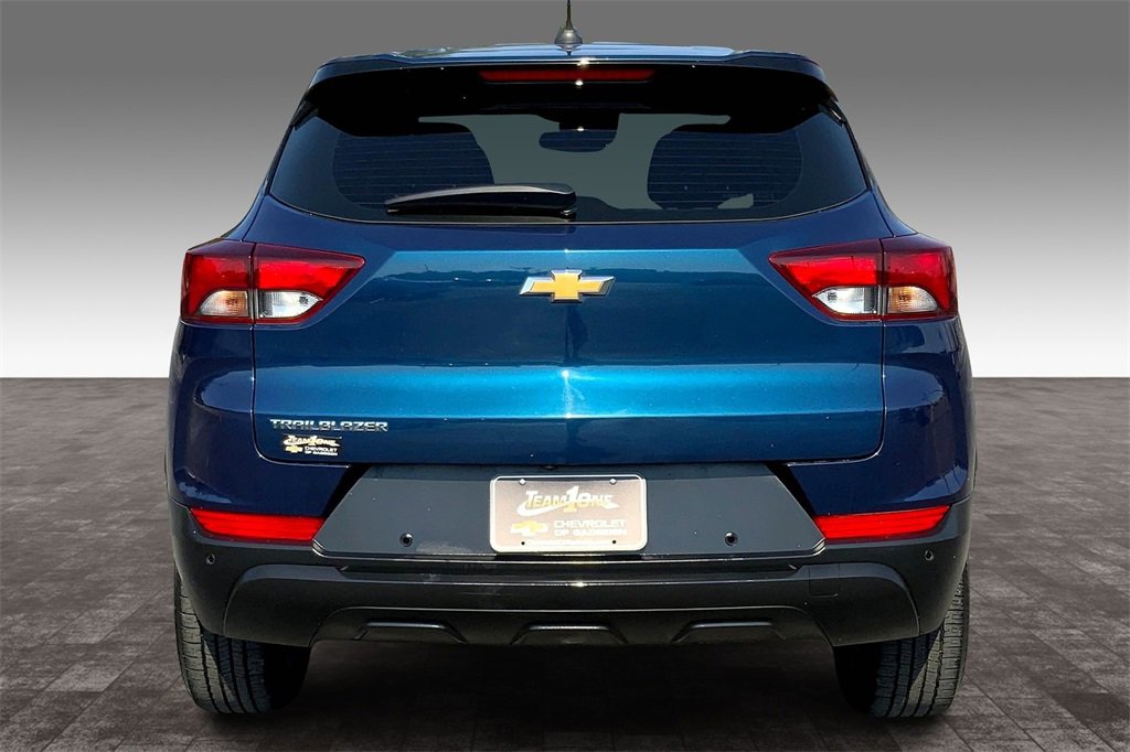 2021 Chevrolet Trailblazer LS photo 4