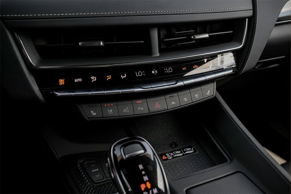 2025 Cadillac CT5 V photo 20