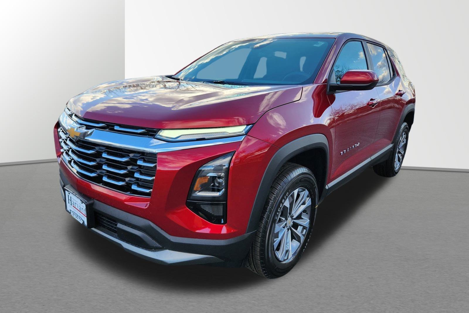 2025 Chevrolet Equinox LT photo 2