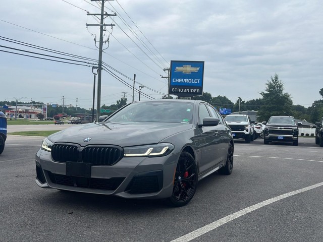 2022 BMW 530e