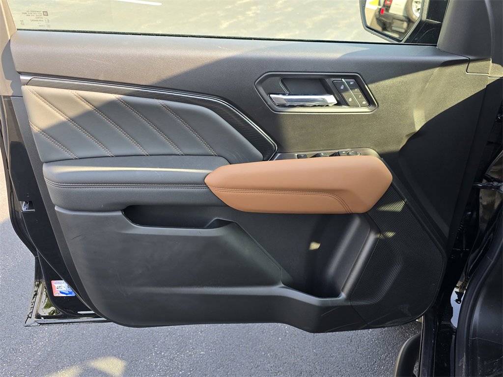 2025 Gmc Canyon AT4 photo 11