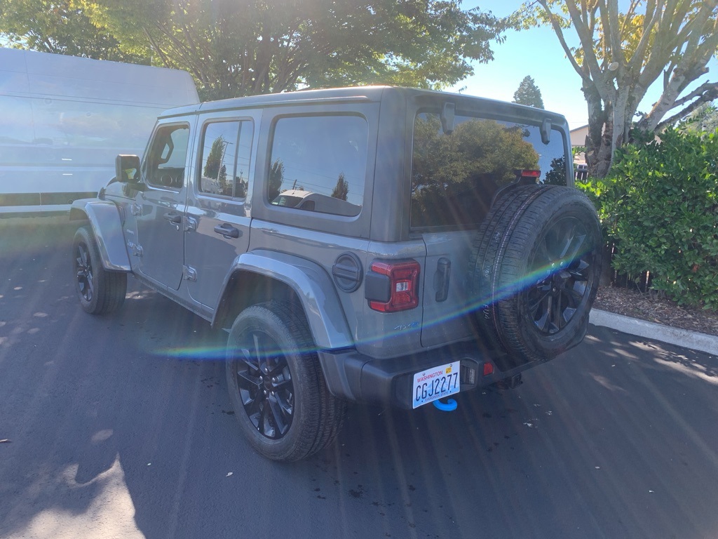 2023 Jeep Wrangler Sahara 4xe photo 2