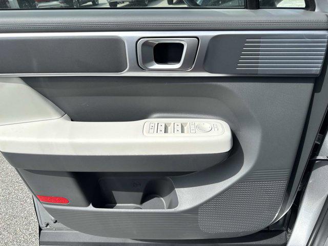 2026 Hyundai Santa Fe SE photo 7