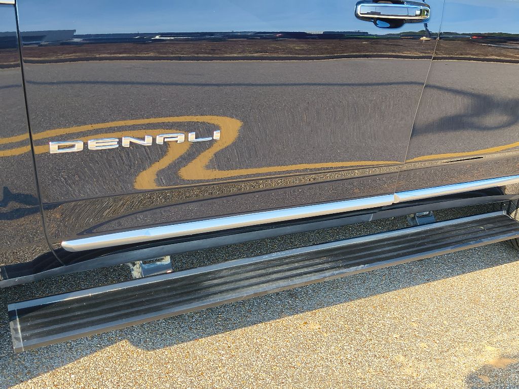 2021 Gmc Yukon Denali Ultimate photo 13
