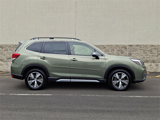 2021 Subaru Forester Touring's photo