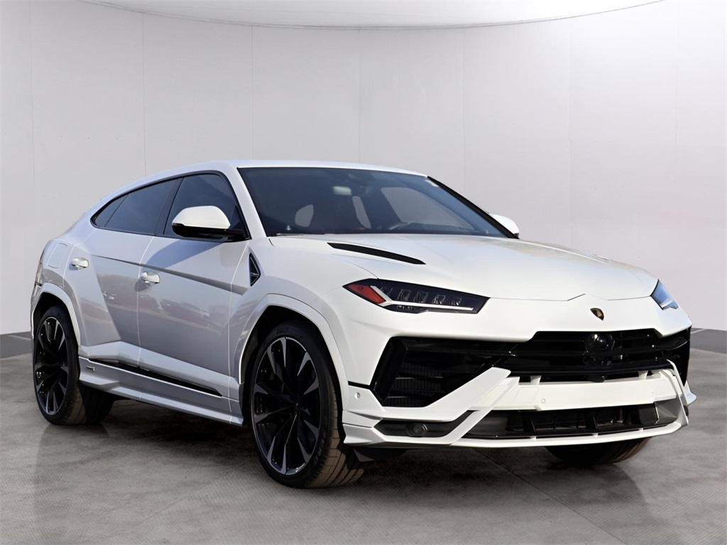 2024 Lamborghini Urus S photo 3