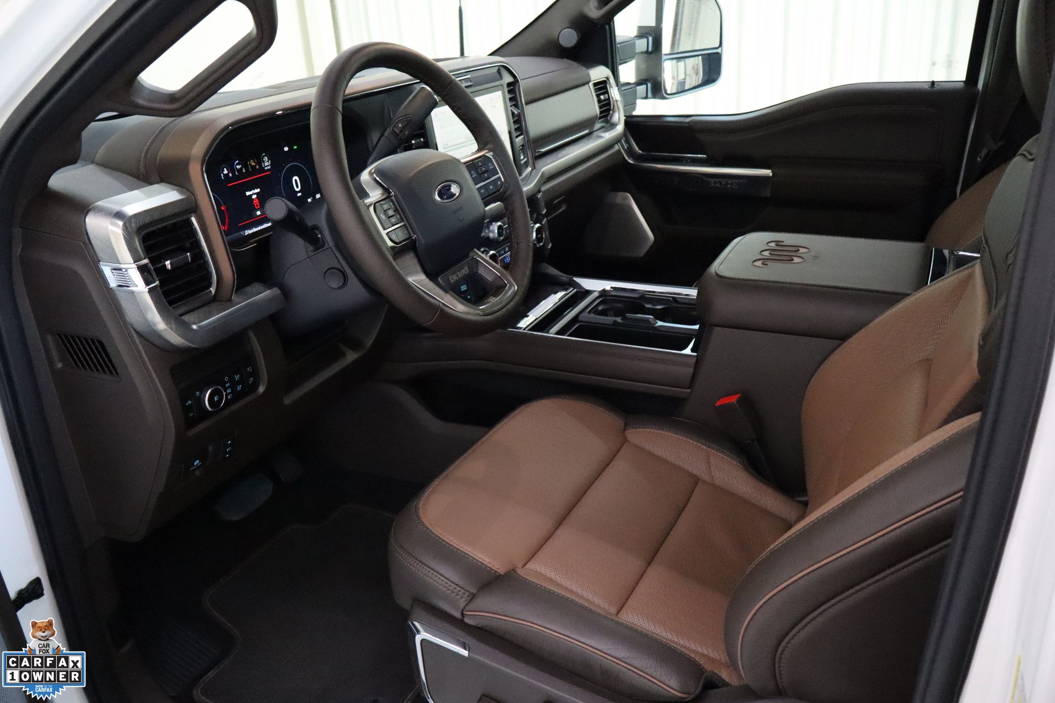 2025 Ford F-450 photo 27