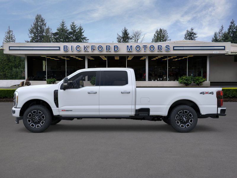 2025 Ford F-350 photo 3