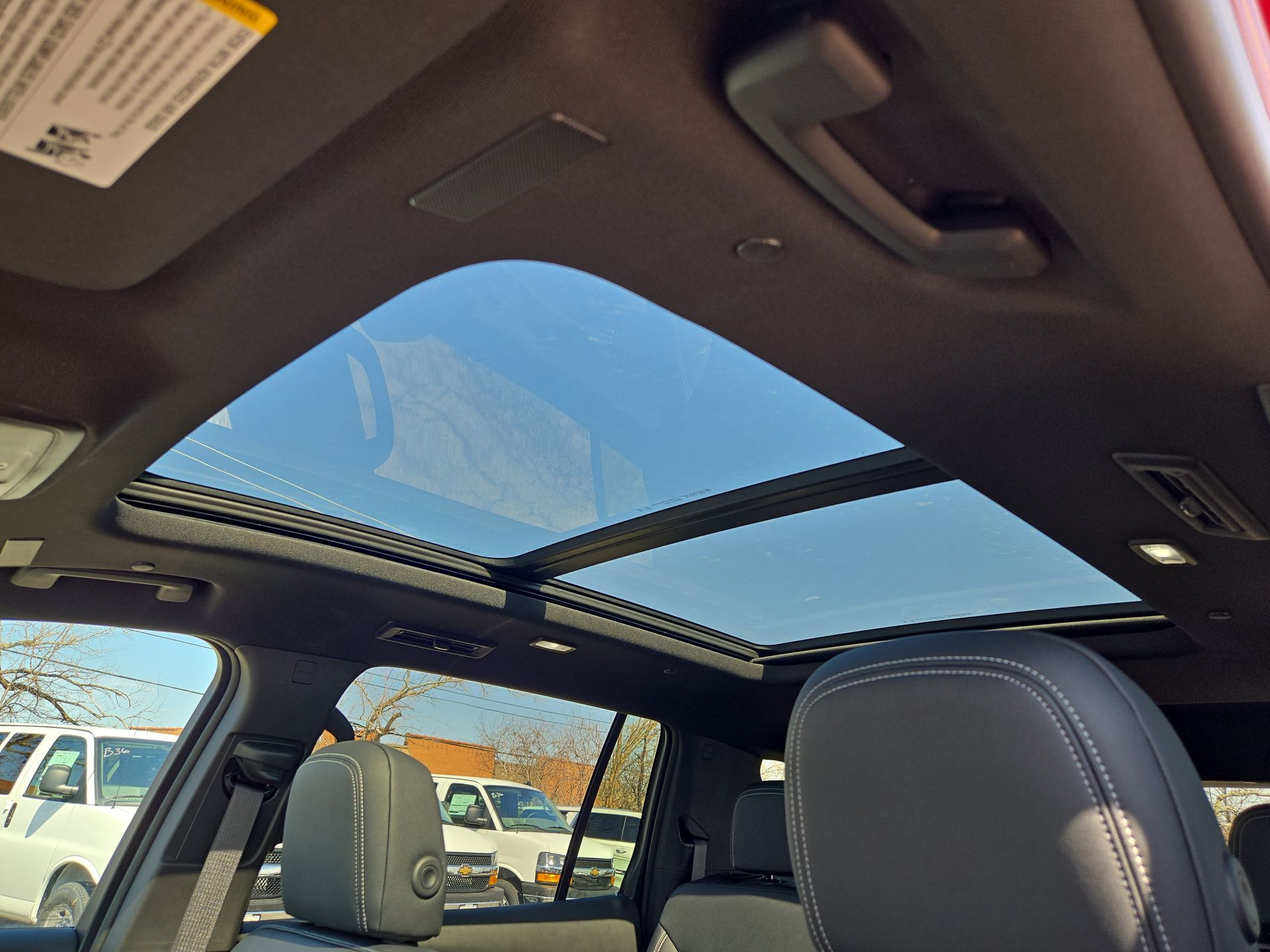 2025 Chevrolet Traverse photo 23