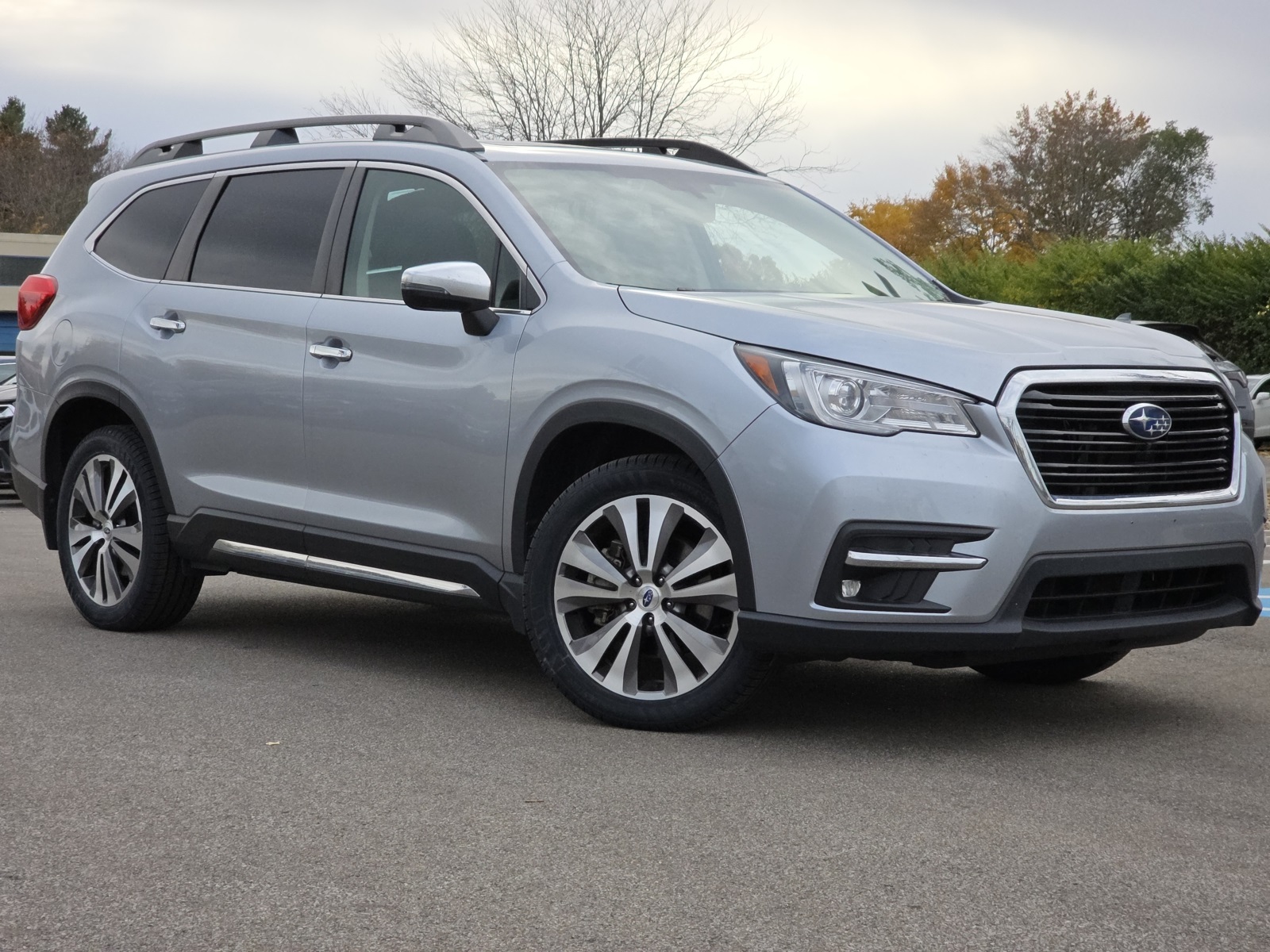 2022 Subaru Ascent Touring's photo