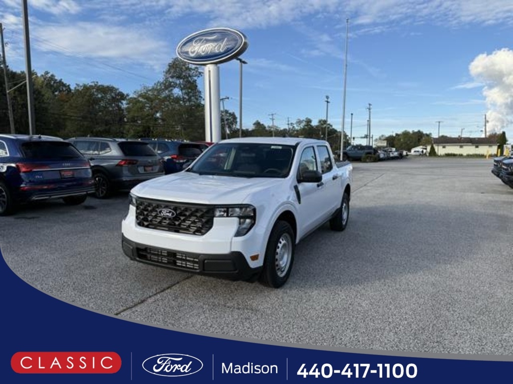 2025 Ford Maverick XL's photo