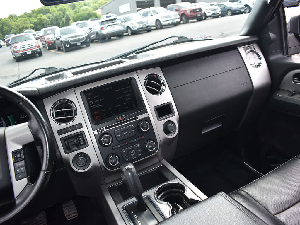 2017 Ford Expedition EL Limited photo 19