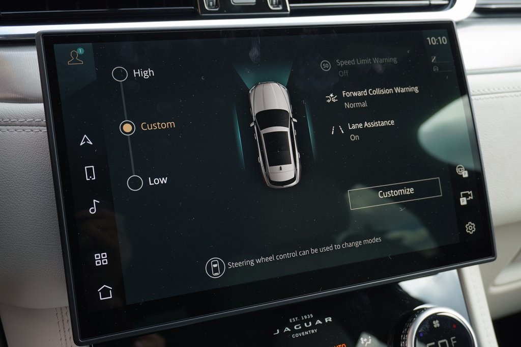 2026 JAGUAR F-PACE - Image 21