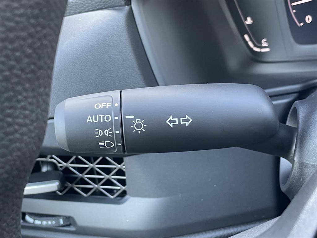 2025 Honda Accord 1.5T SE photo 28